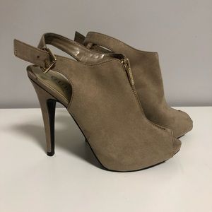 🆕 GUESS | Suede Ankle Bootie